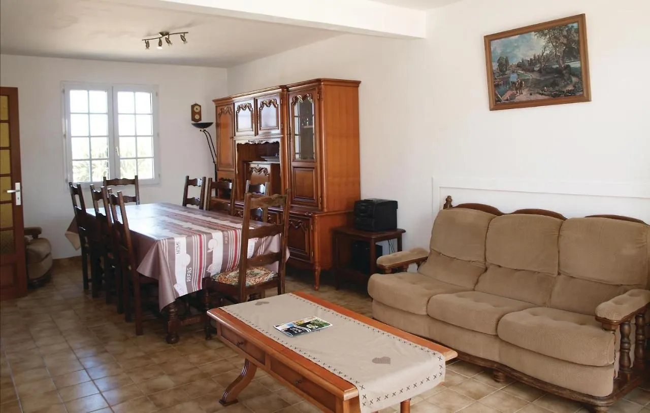 5 Bedroom Nice Home In Kerlouan França